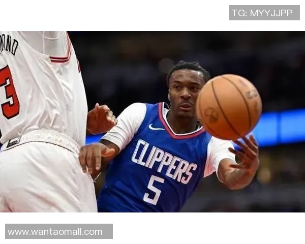 海兰德:我喜欢打快节奏篮球从小就是这样 转换进攻是最爽的环节 海兰德:我喜欢打快节奏篮球从小就是这样 转换进攻是最爽的环节