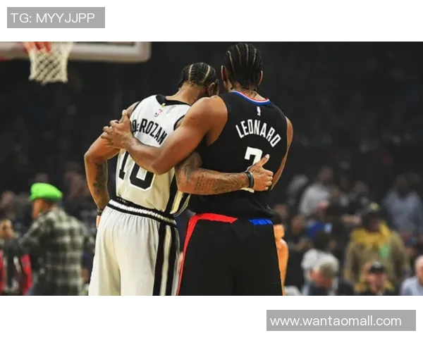 媒体人：郑昊燃莫名送上犯规导致输球 张德贵指导也十分无语