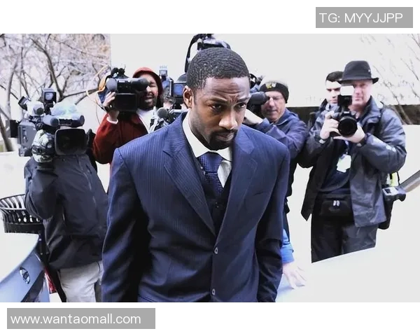 阿里纳斯：灰熊永远不是总冠军竞争者，进季后赛就是他们的冠军